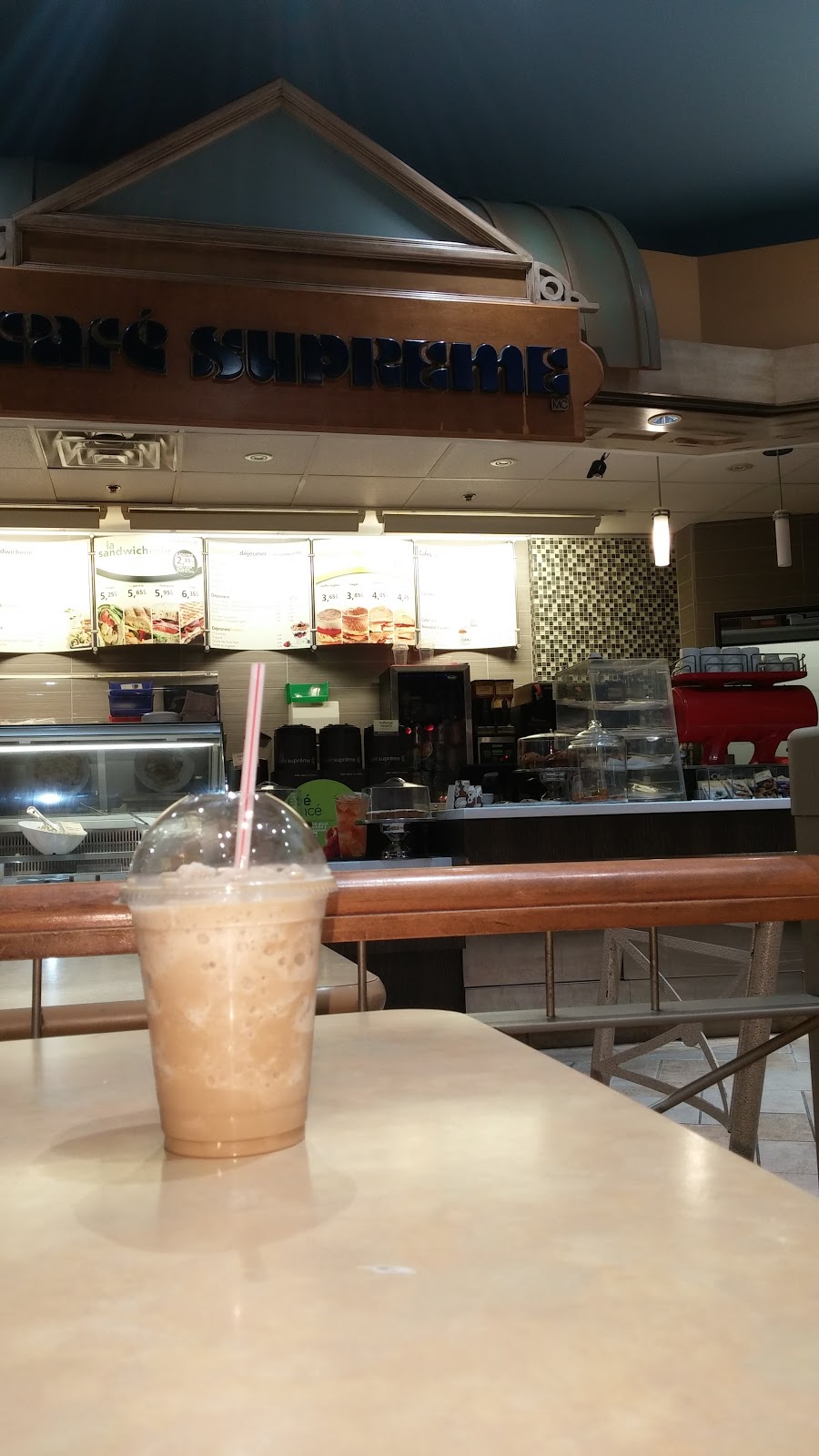Cafe Supreme 1600 Boulevard le Corbusier, Laval, QC H7S 1Y9, Canada