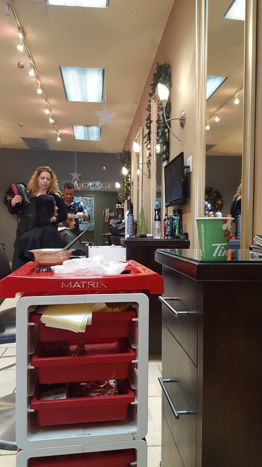 Salon Crave | Eglinton Ave E, Mississauga, ON L4Z 3K6, Canada | Phone: (905) 507-3571