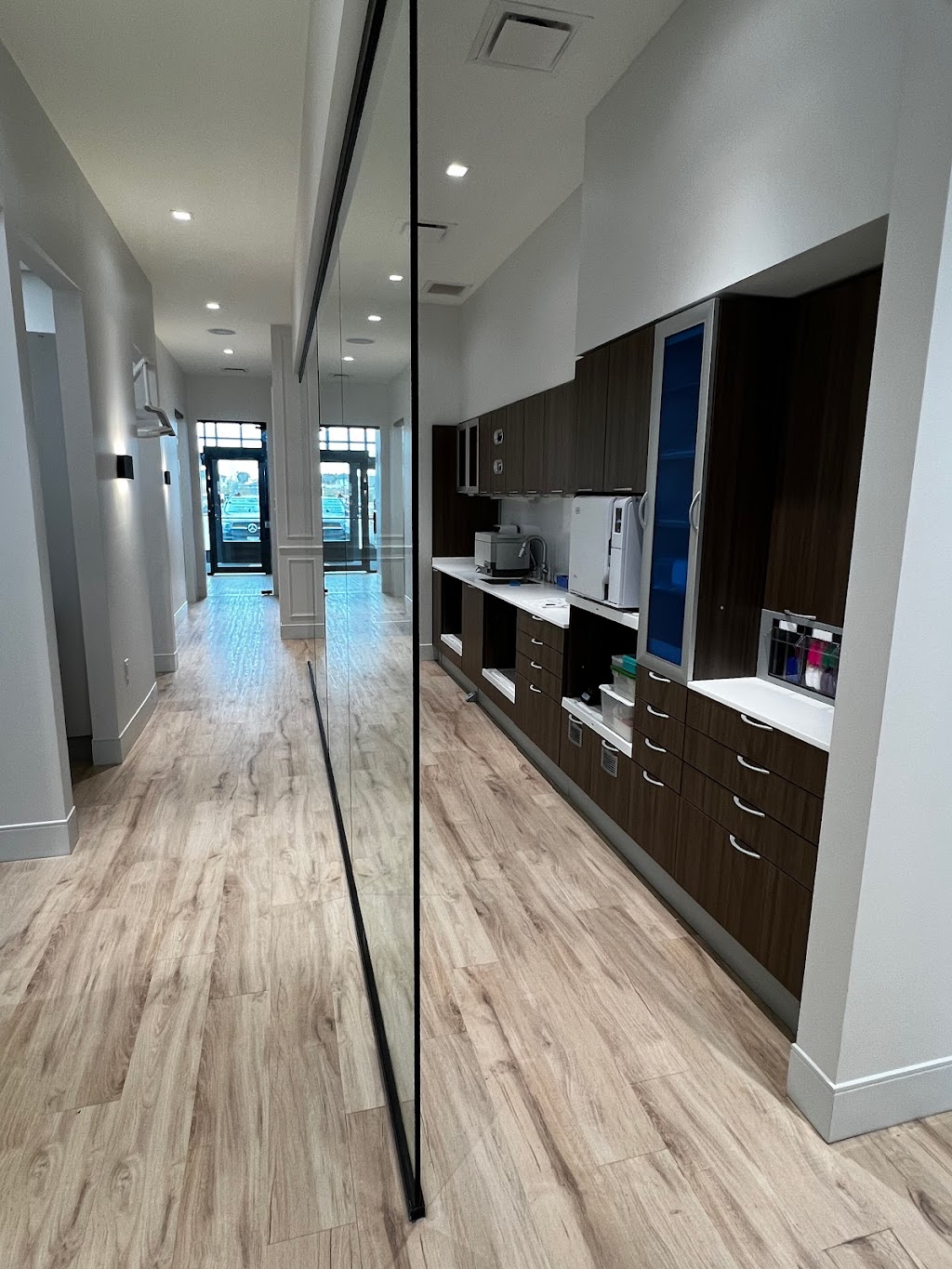 Affinity Dental | 345 North Town Road Unit 7, Winnipeg, MB R3Y 0Y4, Canada | Phone: (204) 560-7100