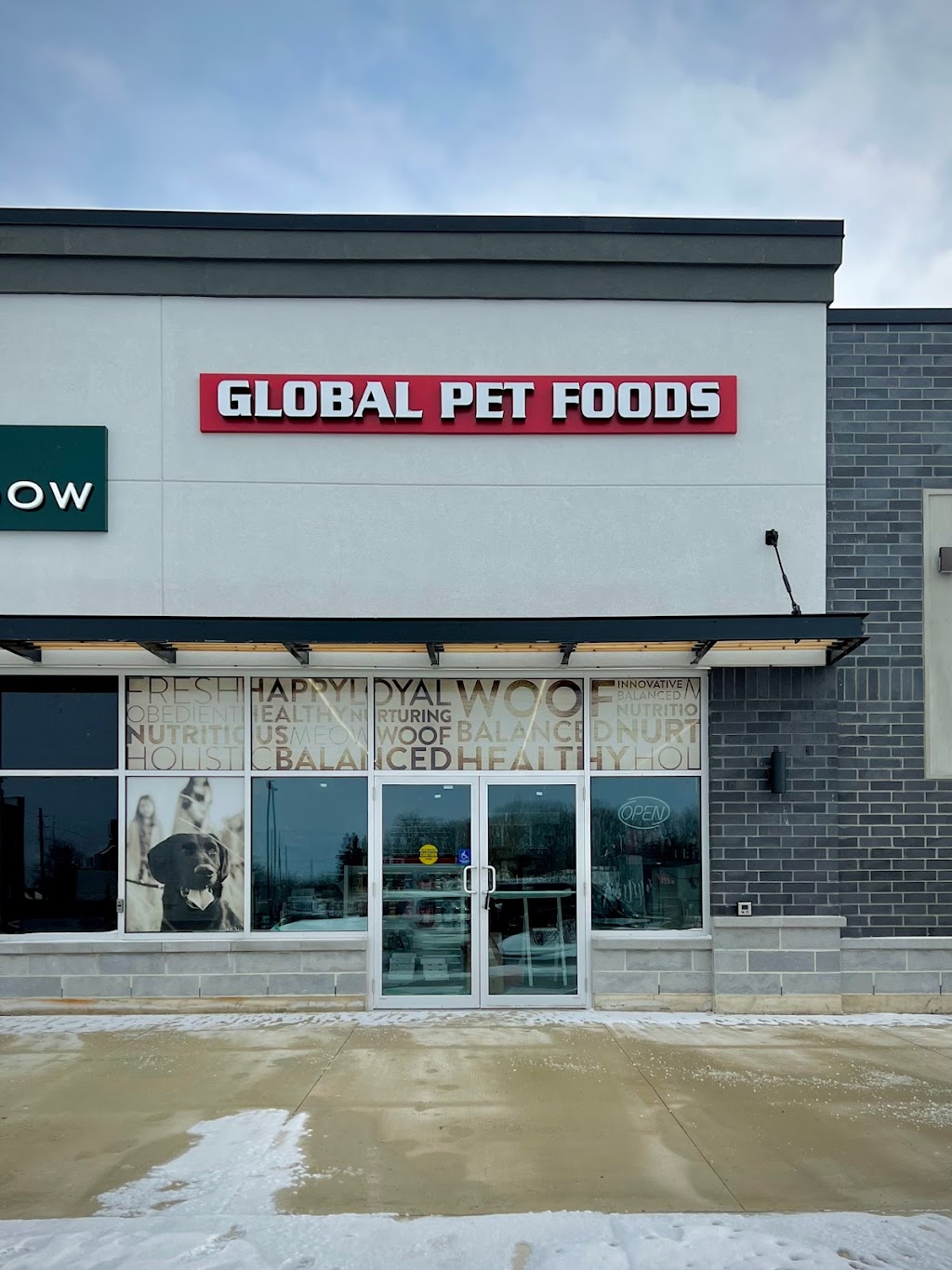 Global Pet Foods | 1876 Oxford St W Unit #5, London, ON N6K 0J8, Canada | Phone: (519) 657-1549