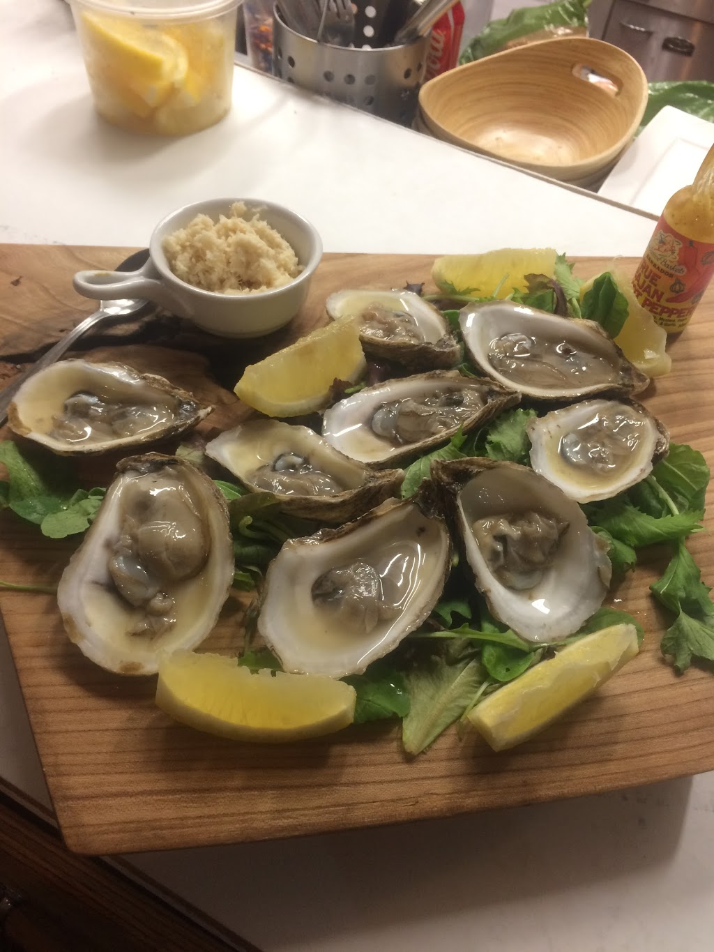 FanJoy Restaurant & Bar | 100 Trafalgar Rd N, Hillsburgh, ON N0B 1Z0, Canada | Phone: (519) 308-0900