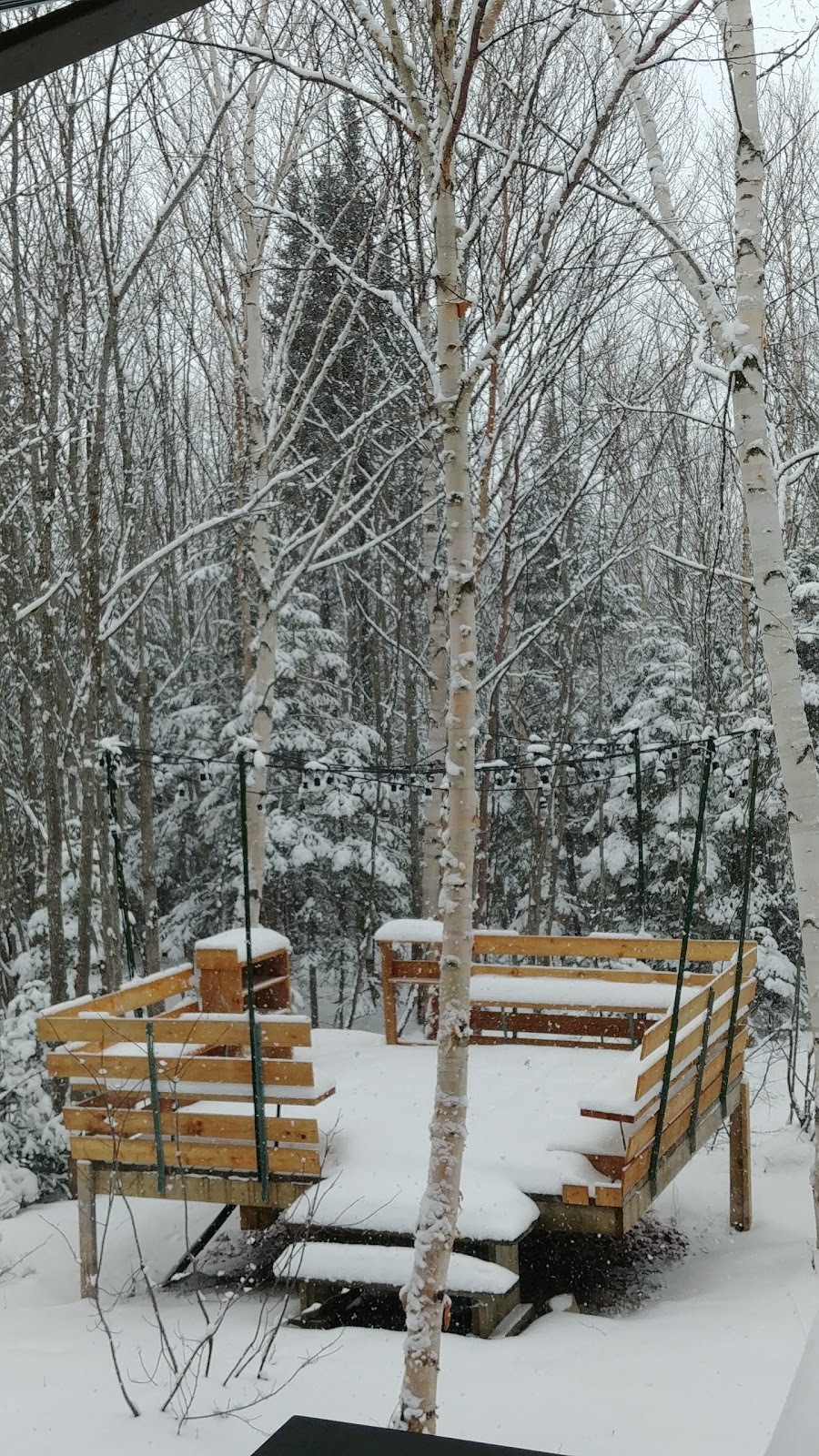Chalet Néo-Rustique | Chemin Marthe-B.-Hogues, Petite-Rivière-Saint-François, QC G0A 2L0, Canada
