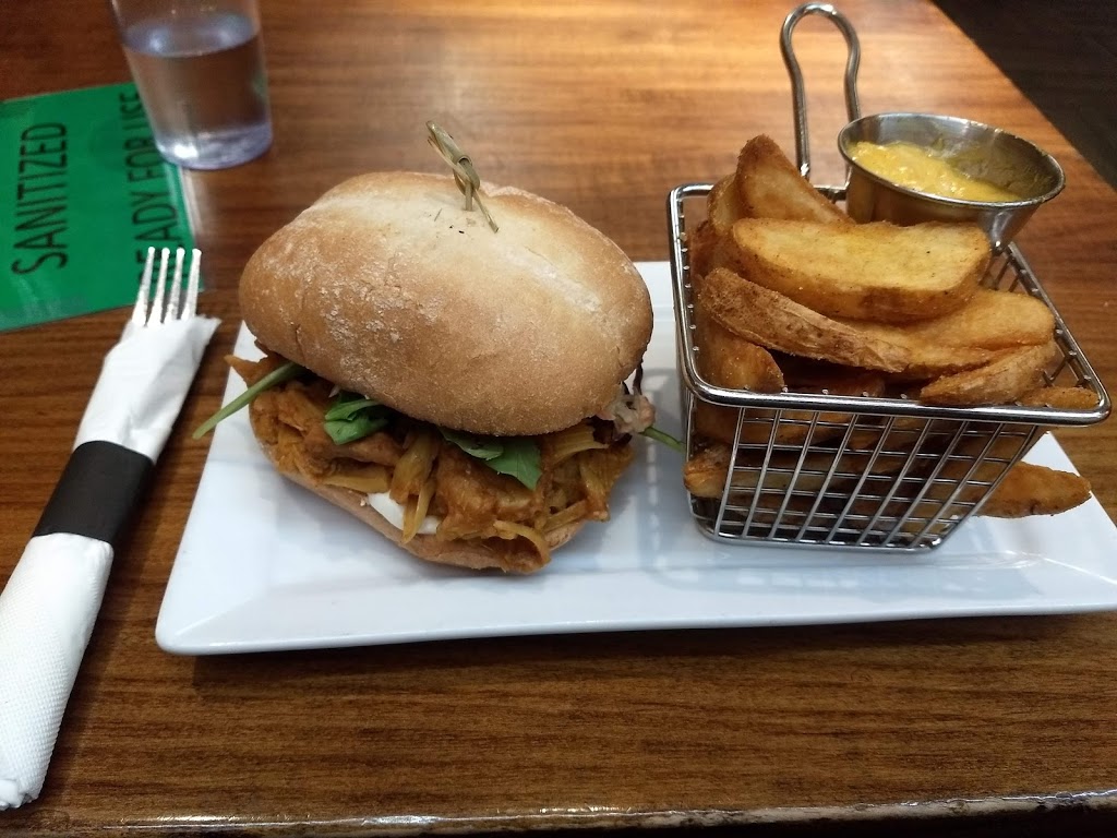 Dustys Bar & BBQ | 2040 London Ln RR 2, Whistler, BC V0N 1B2, Canada | Phone: (604) 905-2171