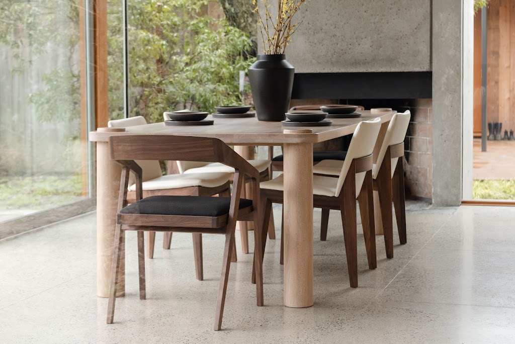 Moes Home Collection | 7850 Weston Rd Unit C4, Woodbridge, ON L4L 9N8, Canada | Phone: (800) 705-6637