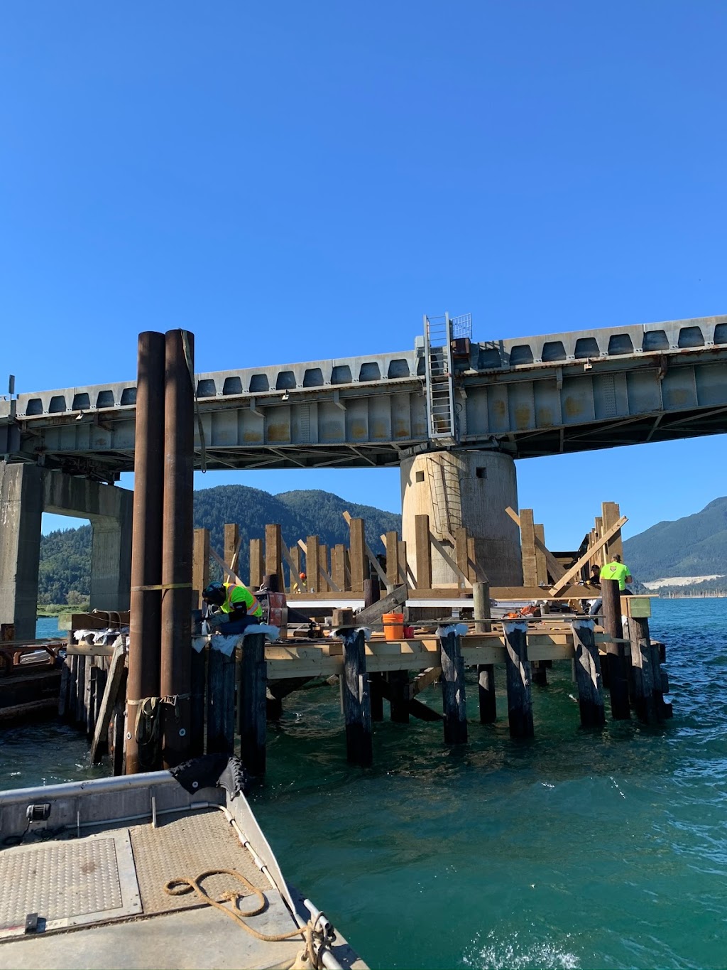 Online Constructors Ltd | 33826 Morey Ave, Abbotsford, BC V2S 2W6, Canada | Phone: (604) 854-2903