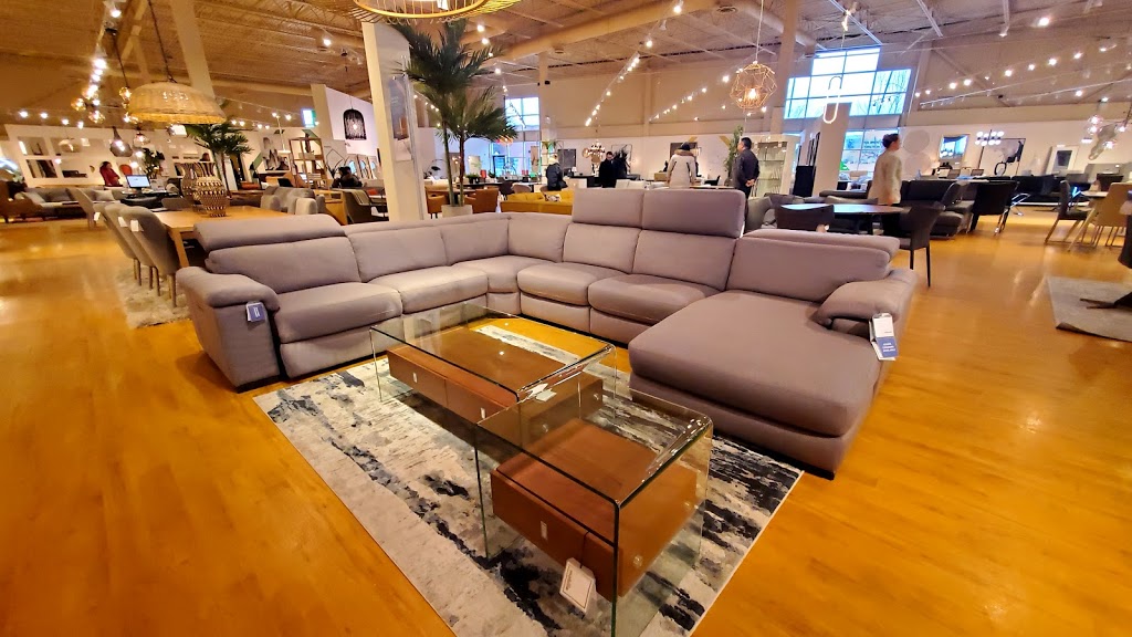 Mobilia | 71 Cochrane Dr, Markham, ON L3R 9S1, Canada | Phone: (905) 305-0355