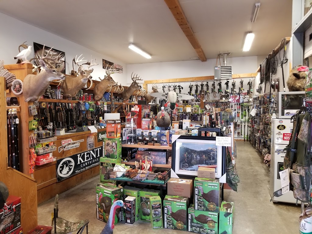 Cheshers Outdoor Store | 300 Maitland Dr, Belleville, ON K8N 4Z5, Canada | Phone: (613) 966-8080