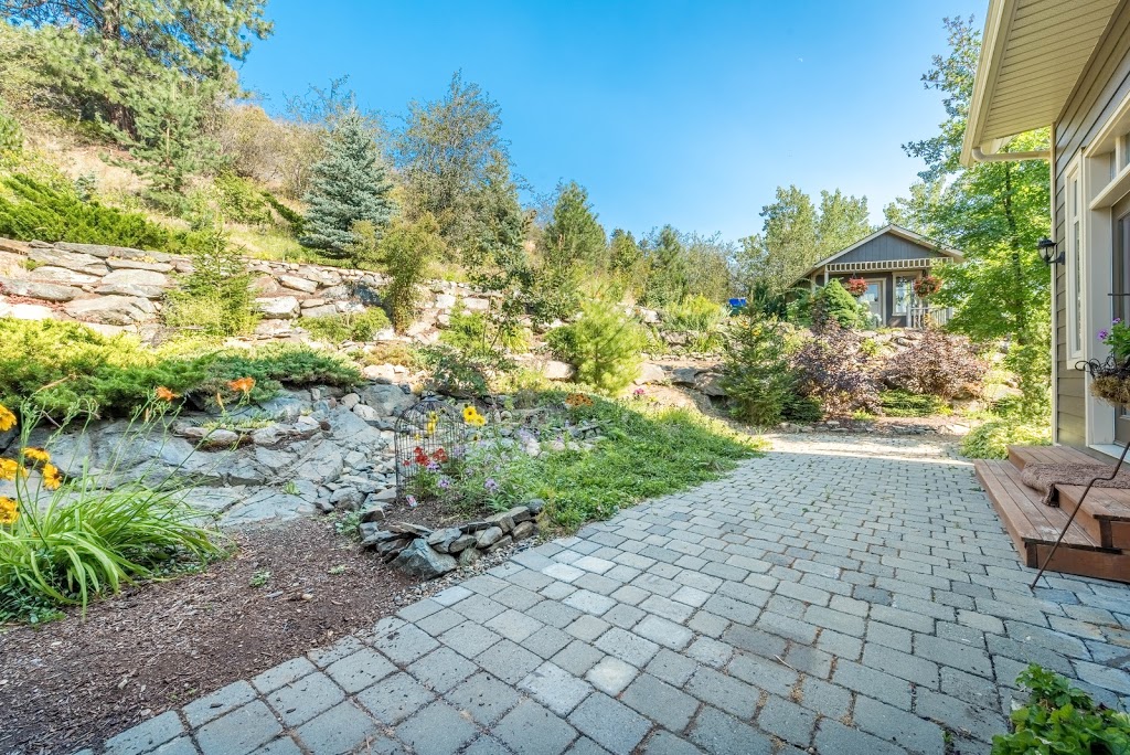 Telemark Ridge Lodge and Wellness Retreat | 677 Cypress Dr, Coldstream, BC V1B 3Y5, Canada | Phone: (604) 728-2405