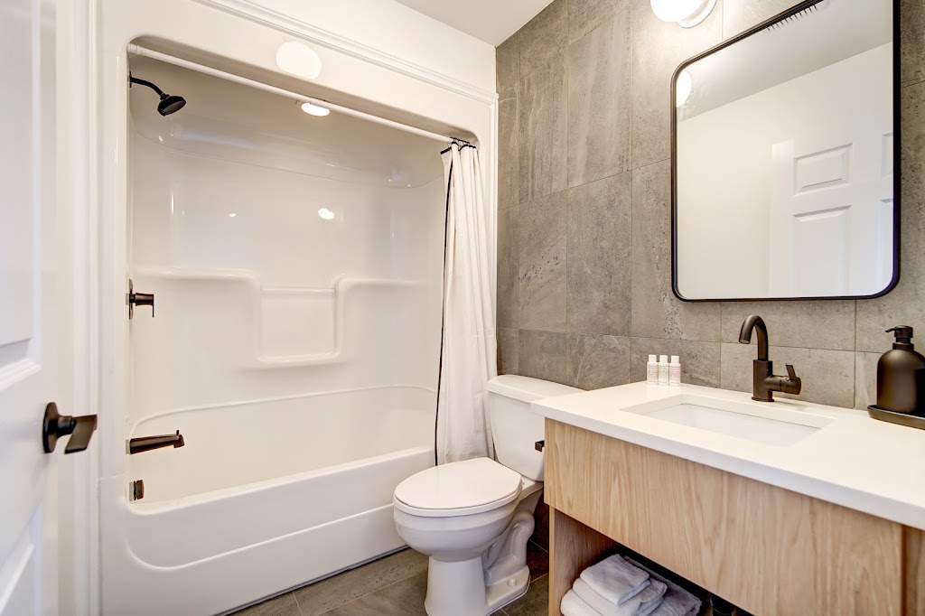 The Evangeline Hotel | 11668 Nova Scotia Trunk 1, Grand Pré, NS B0P 1M0, Canada | Phone: (902) 697-2335