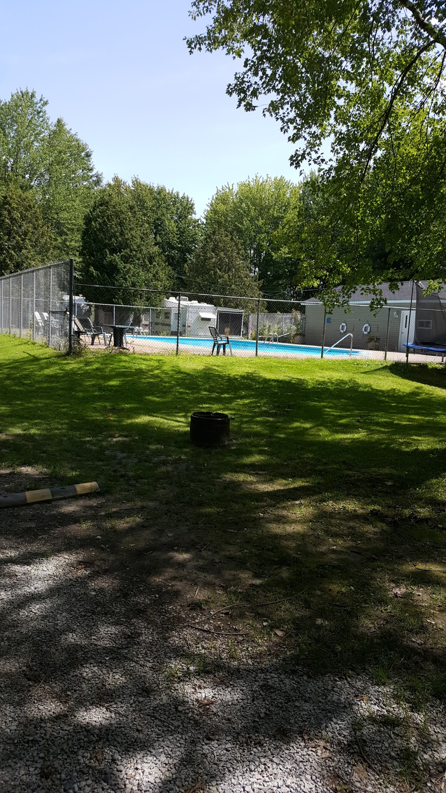 Camping Oasis Du Richelieu | 176 Rang Goyette, Henryville, QC J0J 1E0, Canada | Phone: (450) 294-2332