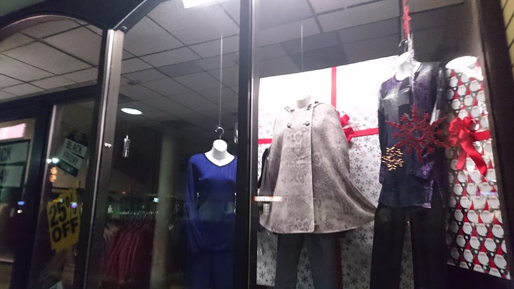 Bs Fashions | 400 Scott St, St. Catharines, ON L2M 3W4, Canada | Phone: (905) 646-5306