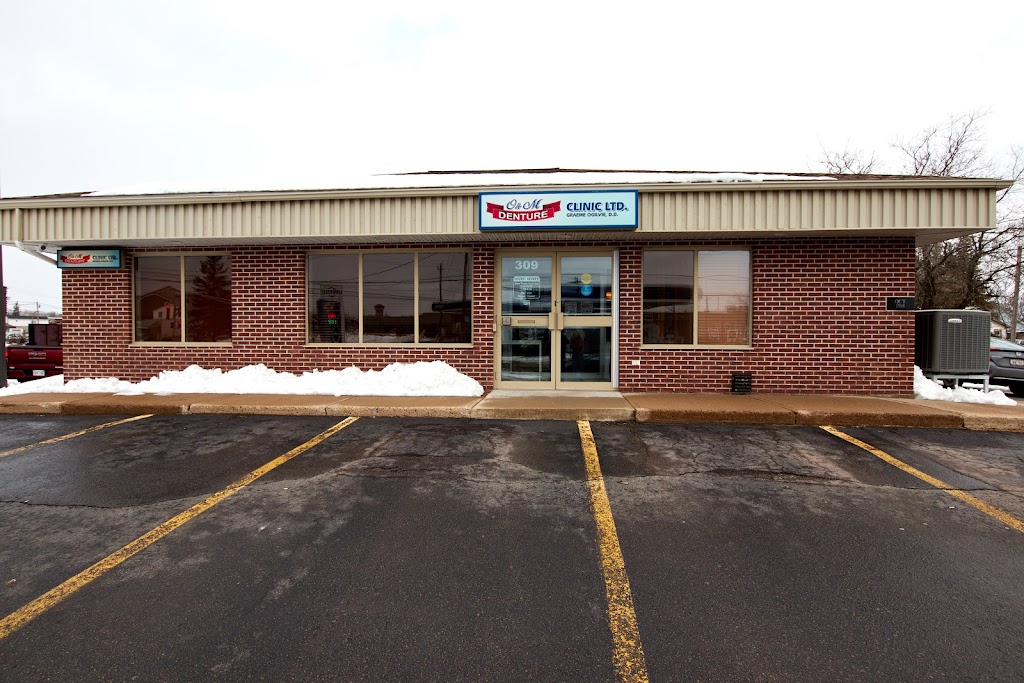 O & M Denture Clinic Ltd | 309 Mill Rd, Moncton, NB E1A 4B2, Canada | Phone: (506) 853-0117