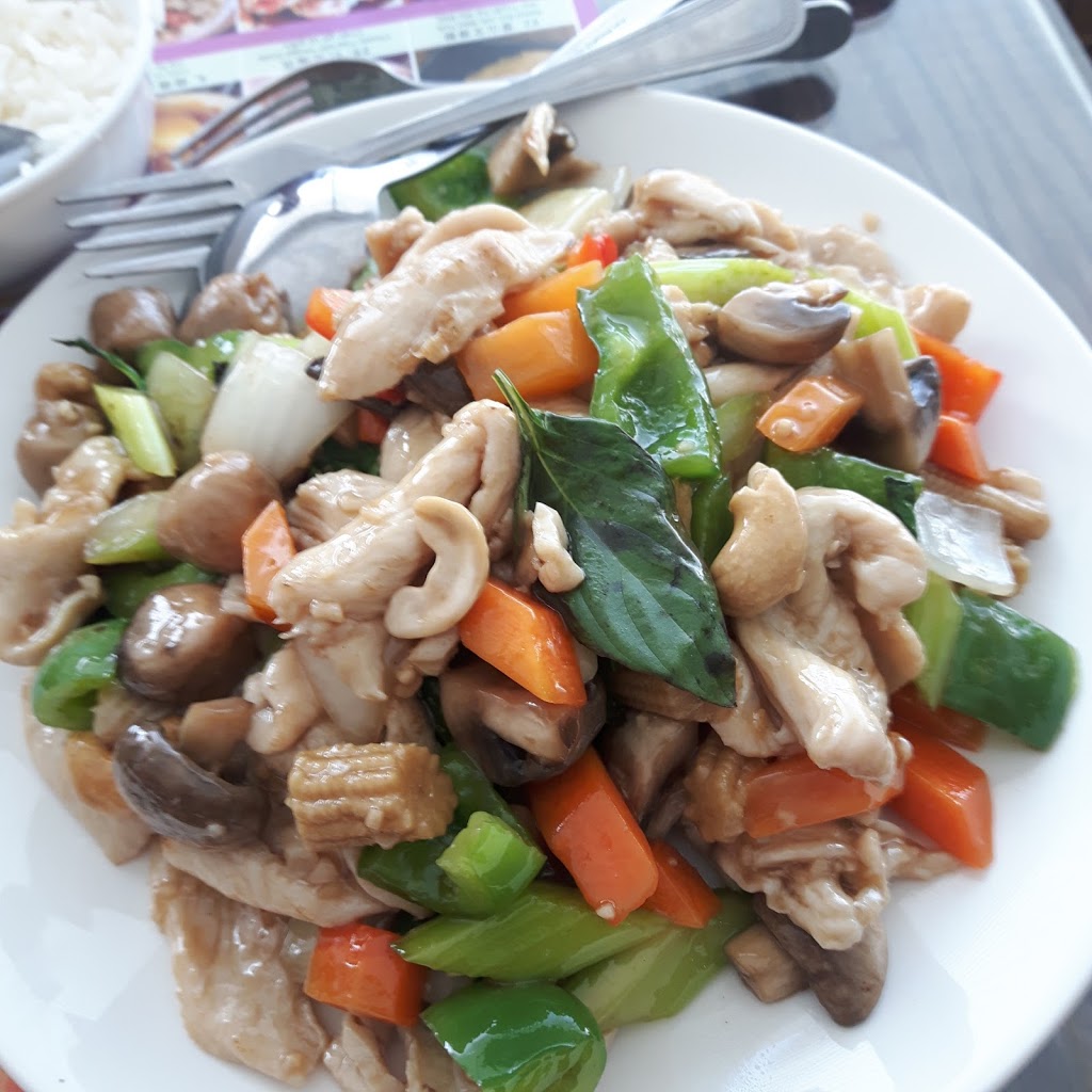 Wing Wah Asian Cuisine | 1080 Adelaide St N, London, ON N5Y 2N3, Canada | Phone: (519) 667-2223