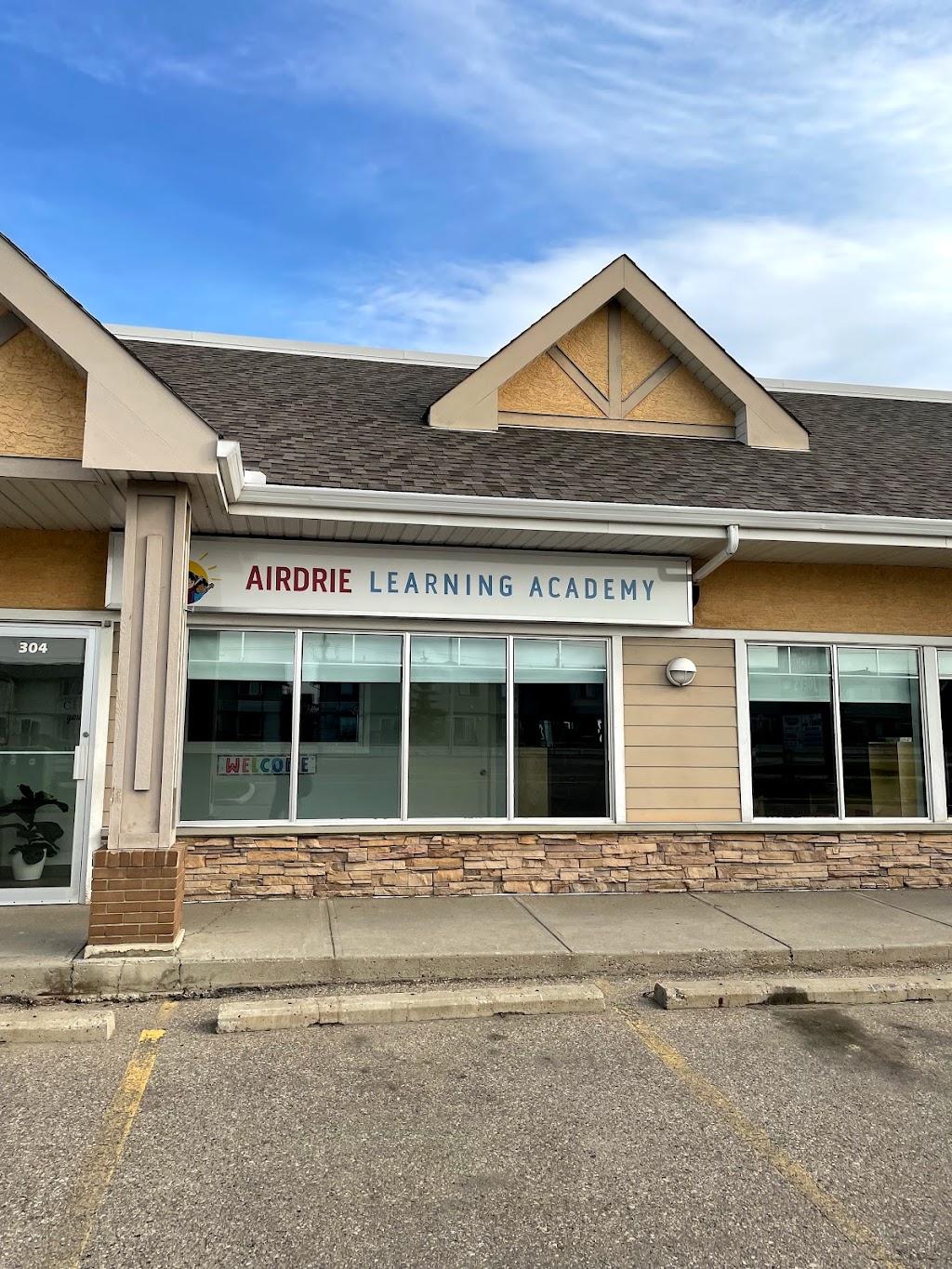 Airdrie Learning Academy | school | 800 Veterans Blvd NW #304, Airdrie, AB T4A 2G1, Canada | 8257331268 OR +1 825-733-1268