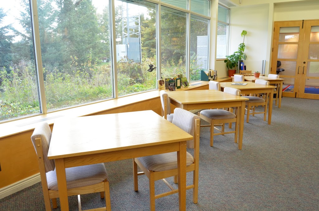Ottawa Public Library - Osgoode | 5630 Osgoode Main St, Osgoode, ON K0A 2W0, Canada | Phone: (613) 580-2940