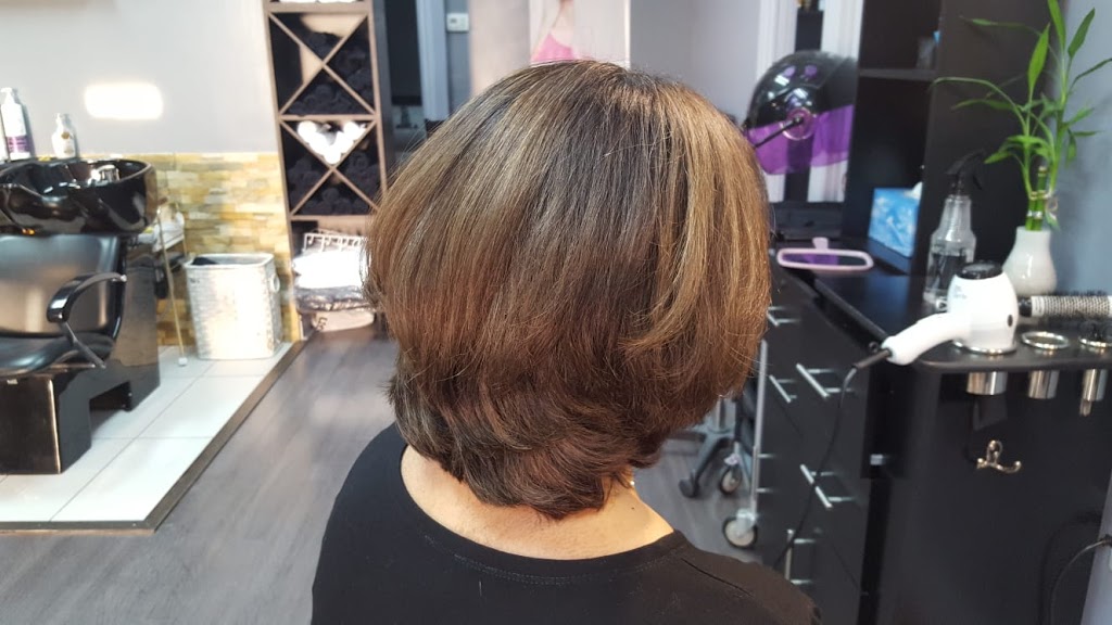 Outlook Salon & Spa | 5695 River Grove Ave, Mississauga, ON L5M 3V8, Canada | Phone: (905) 858-5005