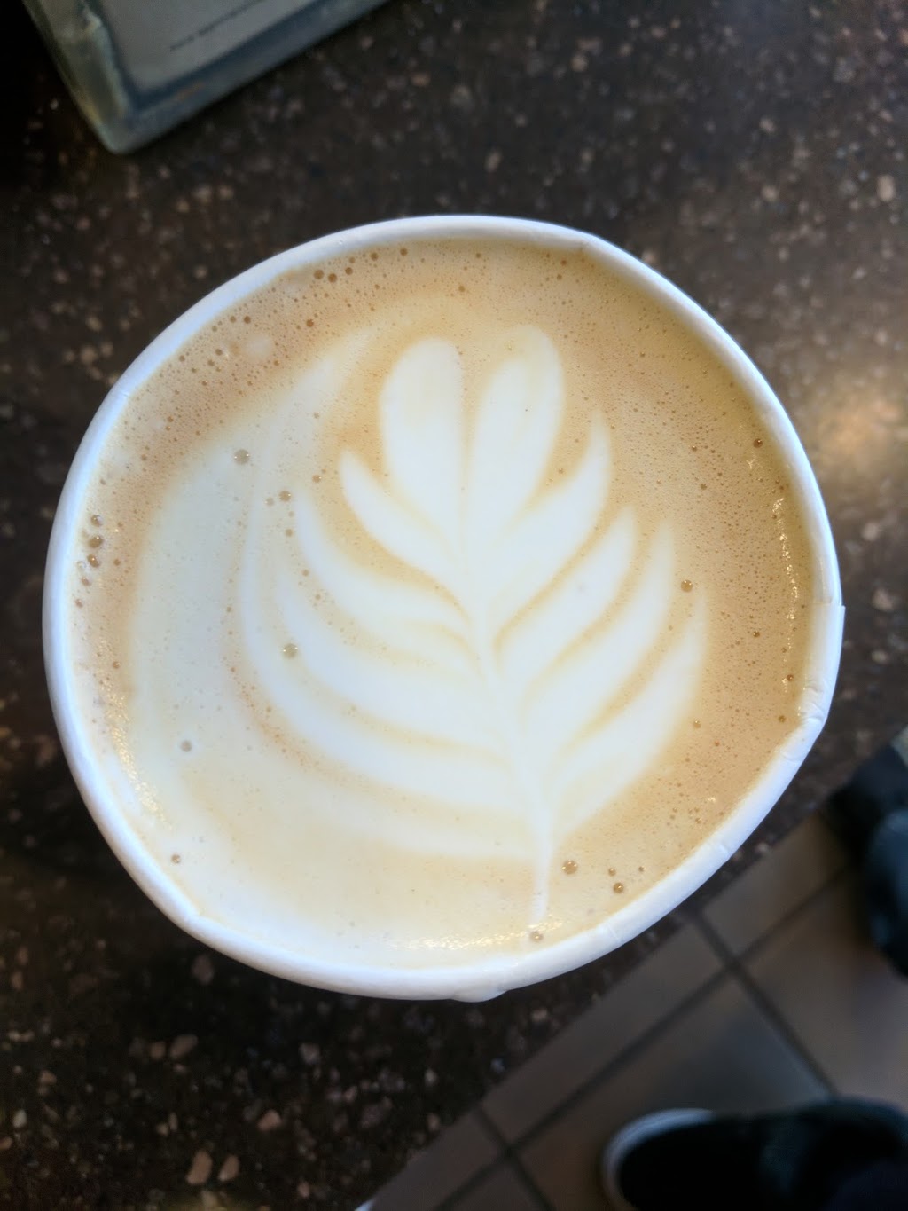 Starbucks | C, 2963 Argentia Rd, Mississauga, ON L5N 0A2, Canada | Phone: (905) 816-9989