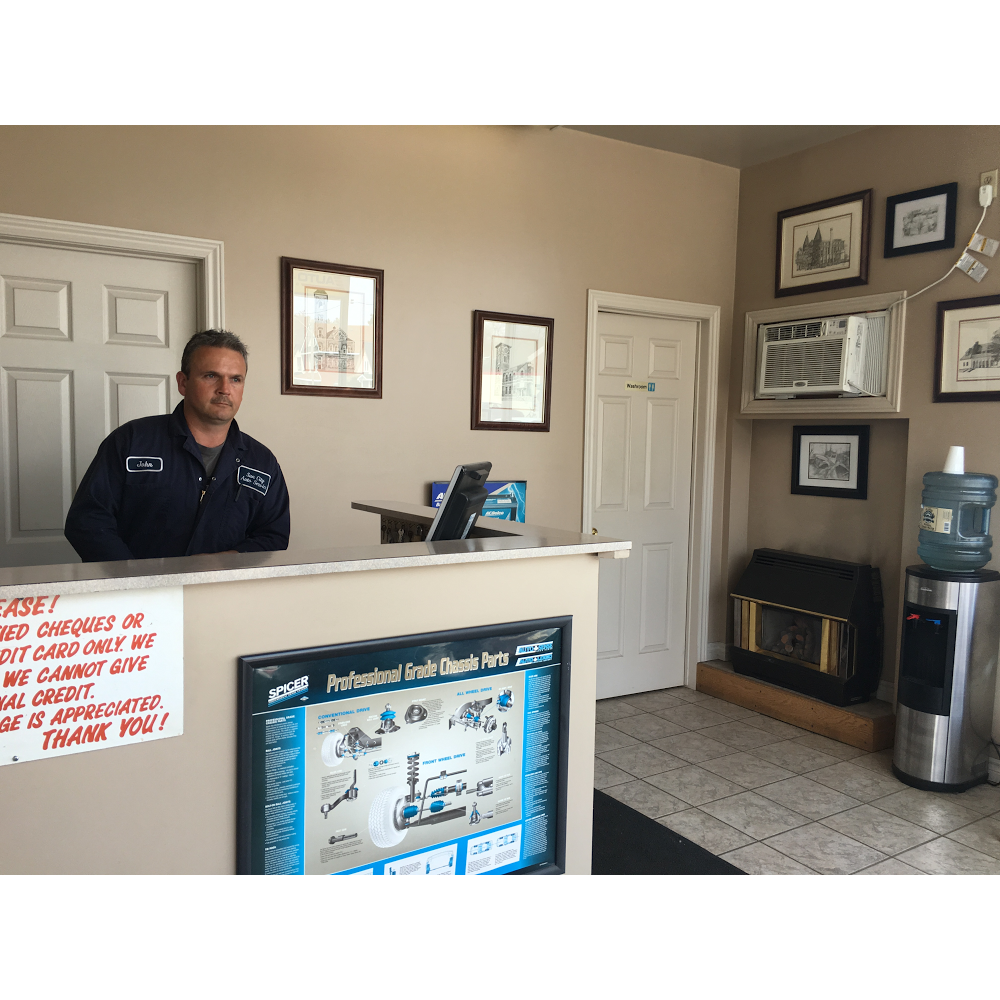Sun City Auto Service | 55 Colborne St W, Orillia, ON L3V 2Y5, Canada | Phone: (705) 326-7713