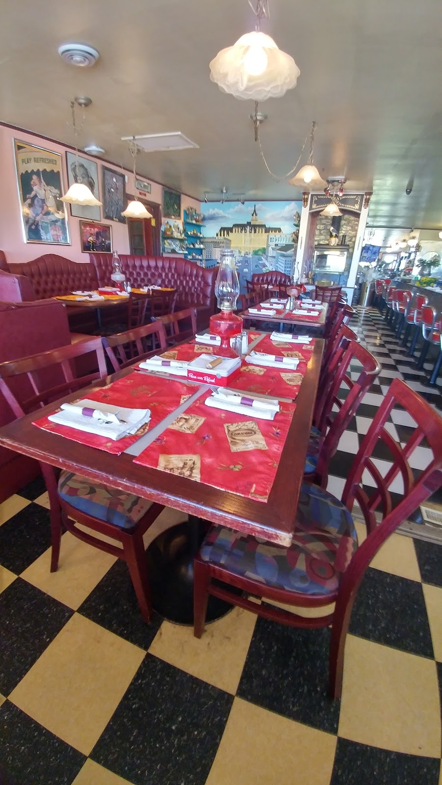 Olive Tree Restaurant & Blacktop Diner | Hwy 12 Before Petrofka Bridge, Saskatoon, SK S0K 4R0, Canada | Phone: (306) 945-5551