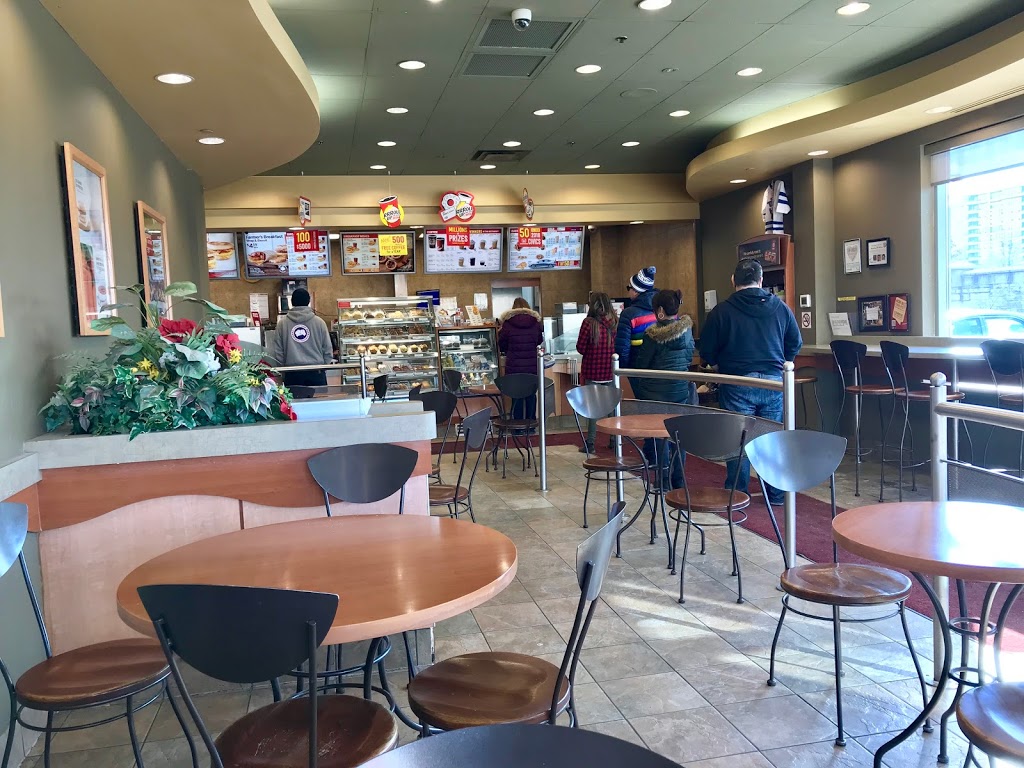 Tim Hortons | 8750 Bayview Ave Unit 21, Richmond Hill, ON L4B 4V9, Canada | Phone: (905) 731-5788