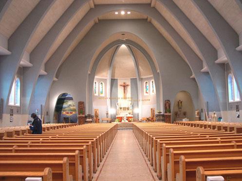 Église Notre-Dame-du-Saint-Rosaire | 1 Rue de Fatima O, Beaupré, QC G0A 1E0, Canada | Phone: (418) 827-2885
