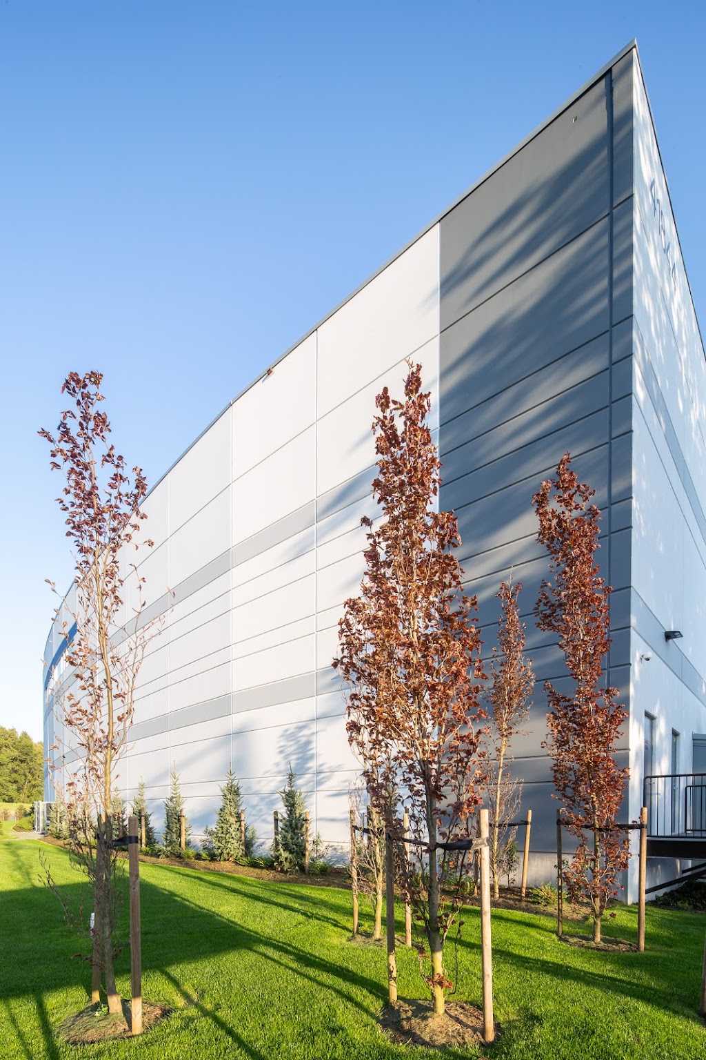 Holland Imports Distribution Center | 41844 No. 3 Rd, Chilliwack, BC V2R 5E9, Canada | Phone: (604) 946-1232