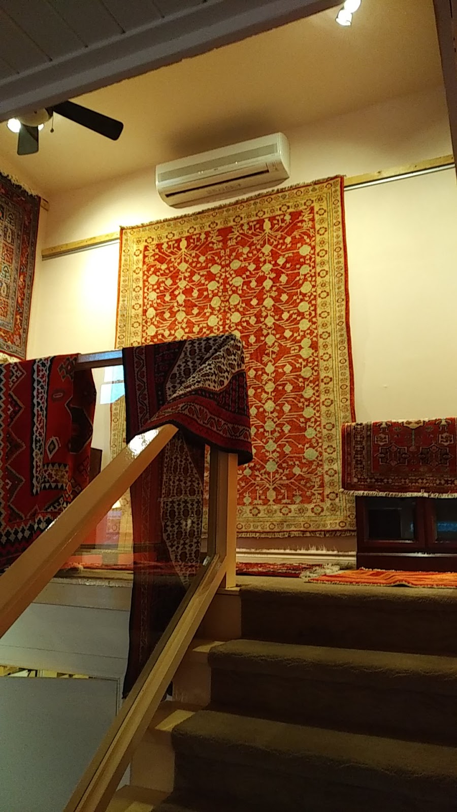 Tapis Nouraie - | 107 Chemin Lakeside, Knowlton, QC J0E 1V0, Canada | Phone: (514) 879-9176