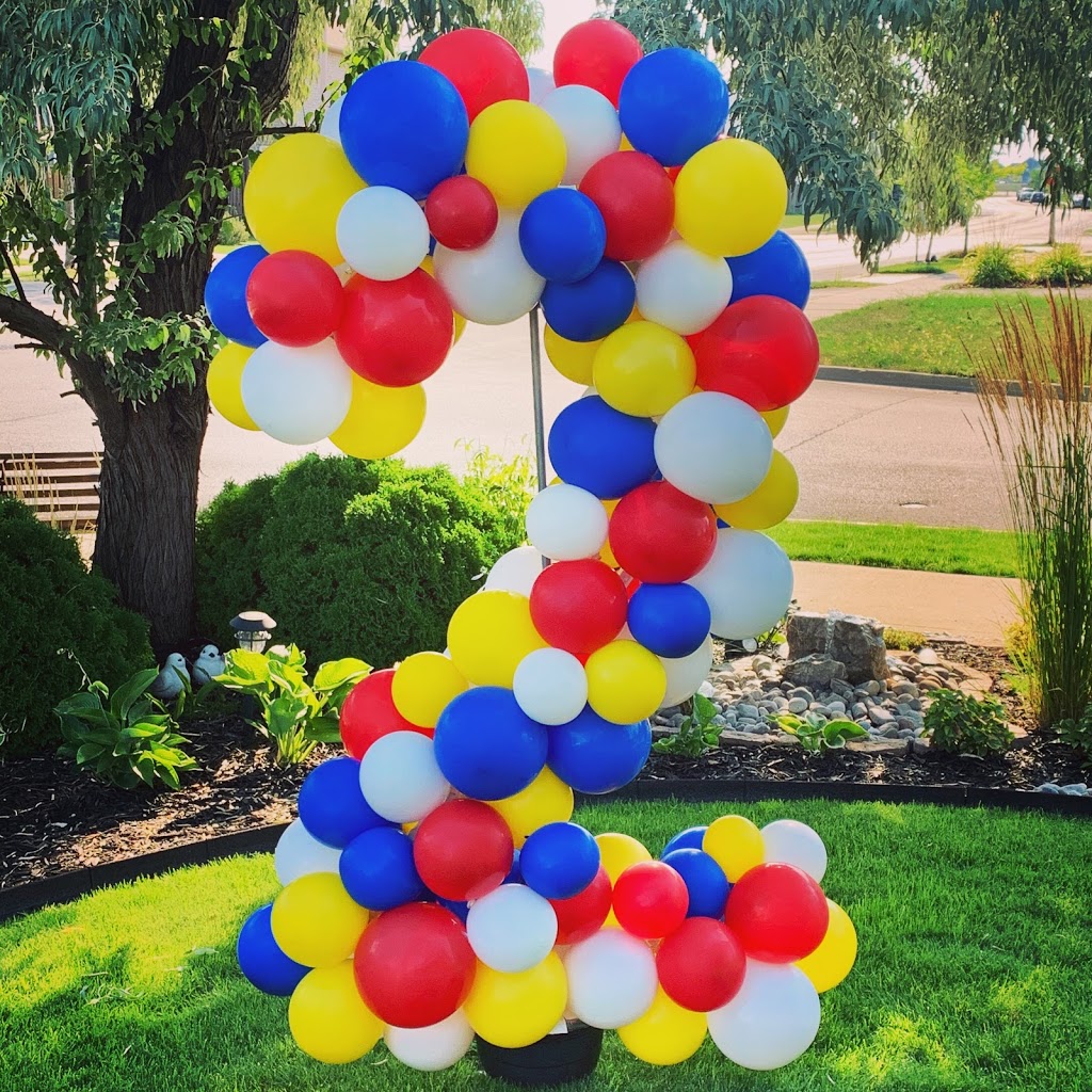 Nadine Noelle Design & Events | 105 Pinehill Dr, Hannon, ON L0R 1P0, Canada | Phone: (289) 456-0763