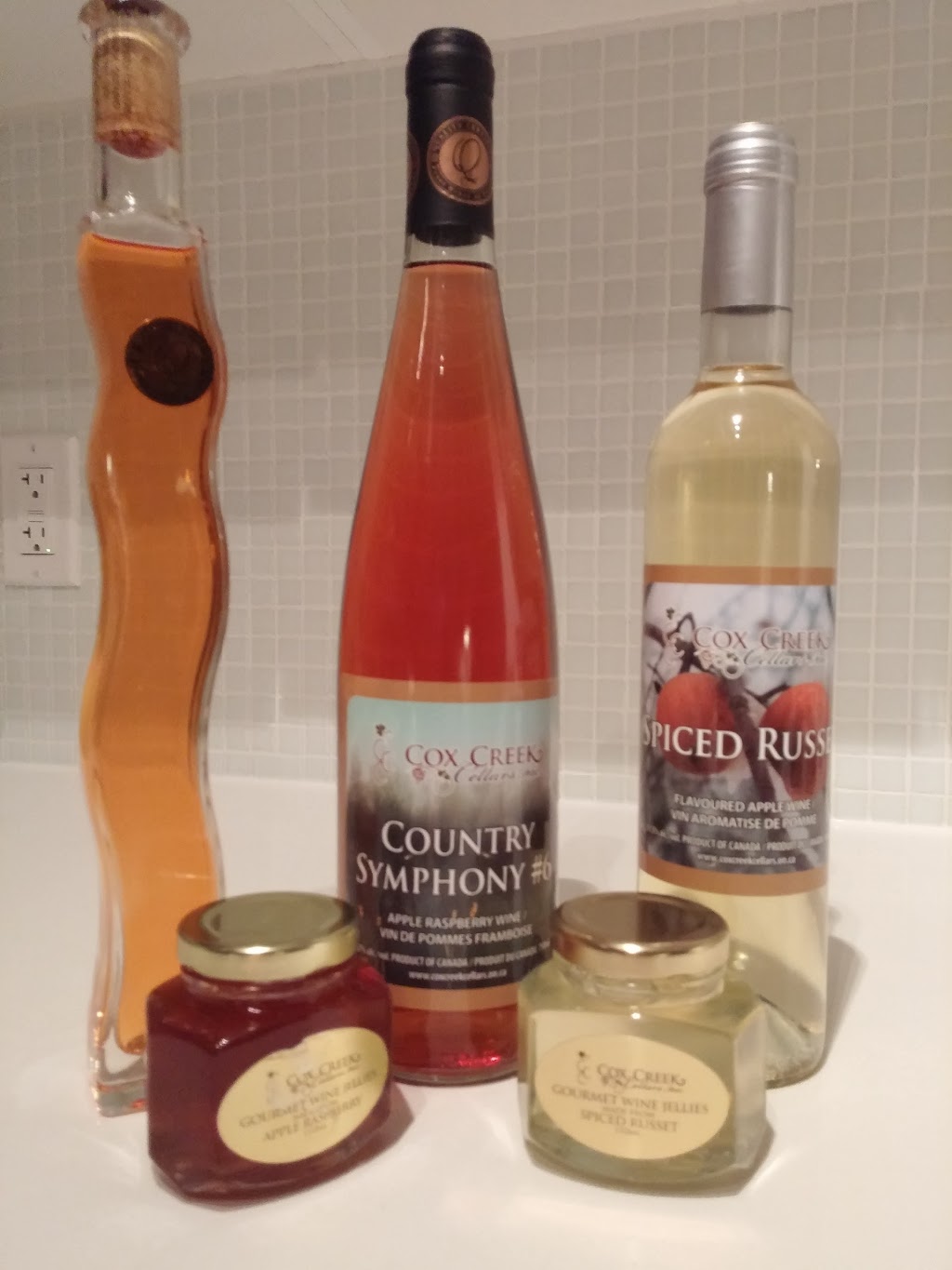 Cox Creek Cellars Inc | 7687 Wellington 22, Guelph, ON N1H 6J2, Canada | Phone: (519) 767-3253