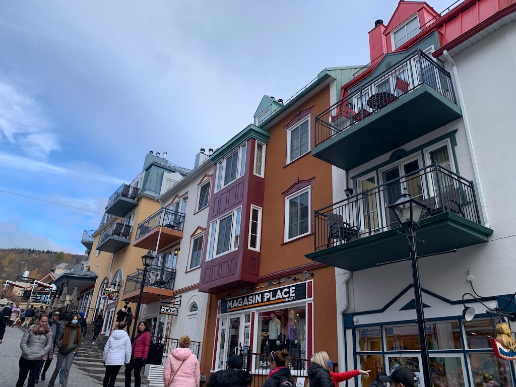 Queues de Castor Mont-Tremblant (Curé-Deslauriers) | 160 Chem. du Curé Deslauriers, Mont-Tremblant, QC J8E 1C9, Canada | Phone: (819) 717-1932