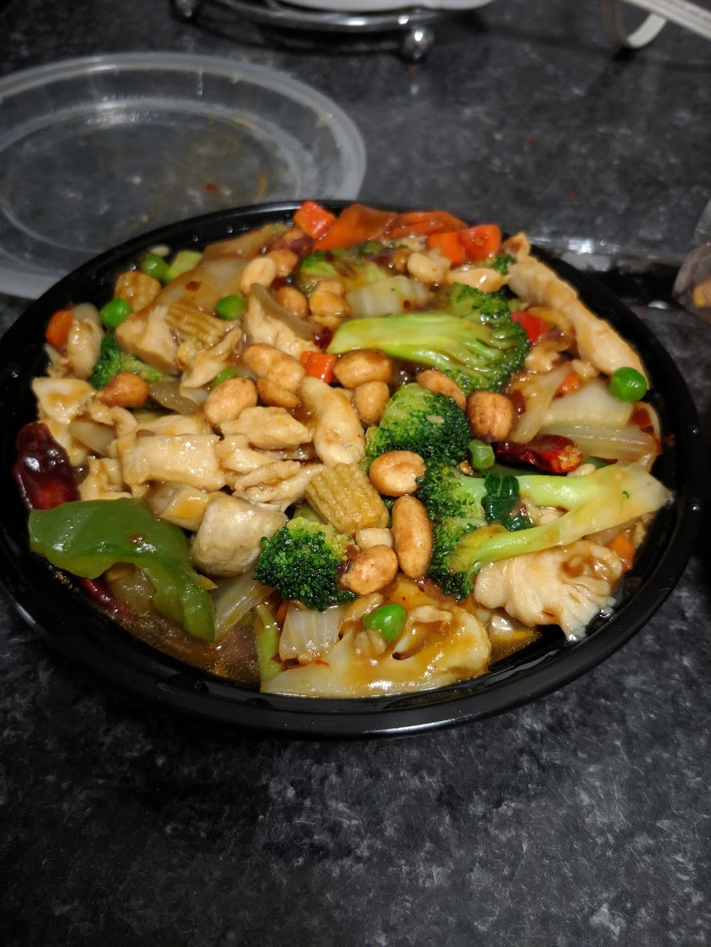 Mei King Restaurant | 82 Margaret Ave, Kitchener, ON N2H 4H4, Canada | Phone: (519) 743-6431