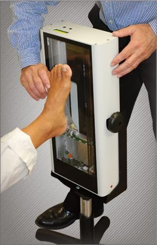 Foundation Chiropody | 2155 Leanne Blvd #125, Mississauga, ON L5K 2K8, Canada | Phone: (905) 916-3668