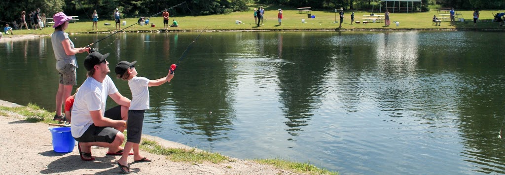 Lyndon Fishing Pond | 1745 Huron Rd, New Hamburg, ON N3A 3E4, Canada | Phone: (519) 696-3474