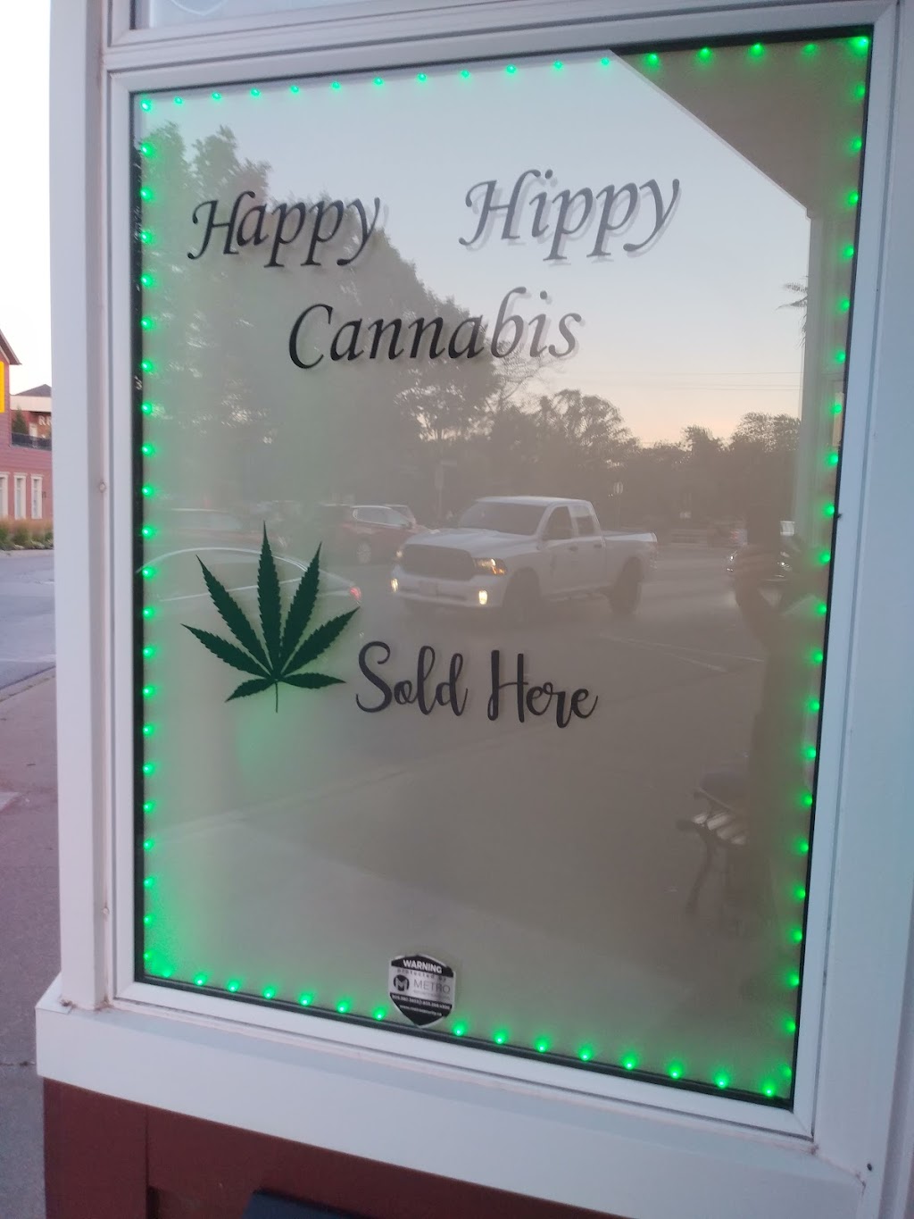 Happy Hippy Cannabis Store | 8194 Cummington Square W, Niagara Falls, ON L2G 6B3, Canada | Phone: (289) 296-5224