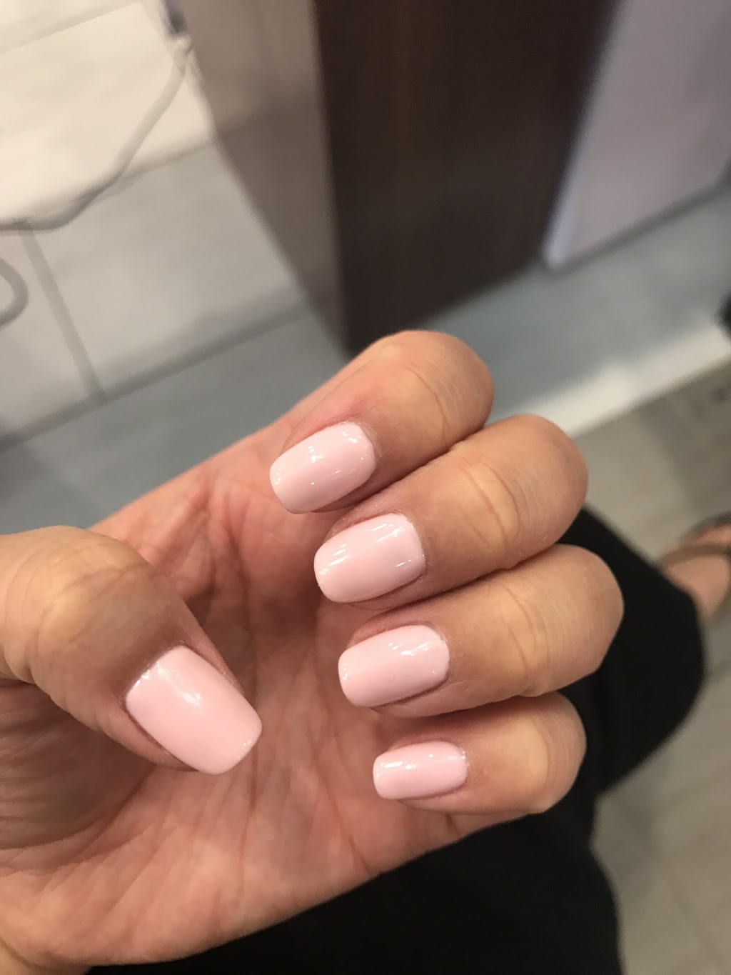 Tiffany Nails & Spa Studio | 45 Edenwold Dr NW #112, Calgary, AB T3A 3S8, Canada | Phone: (403) 239-8858