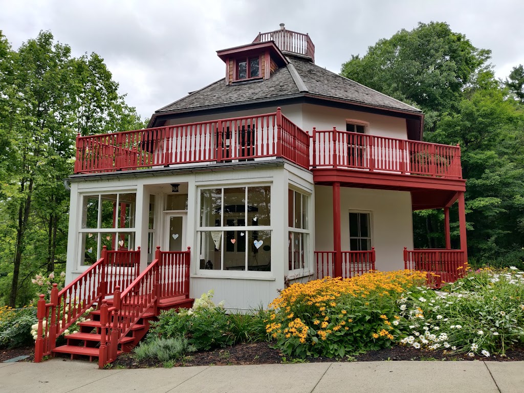 Woodchester | 15 King St, Bracebridge, ON P1L 1H4, Canada | Phone: (705) 645-5264