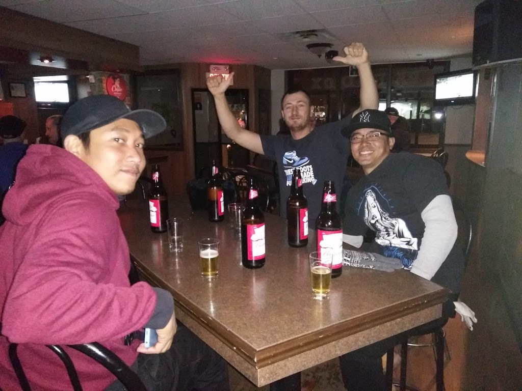 Bar Paradox | Av. du Port, Saguenay, QC G7B 2G9, Canada | Phone: (418) 544-0810