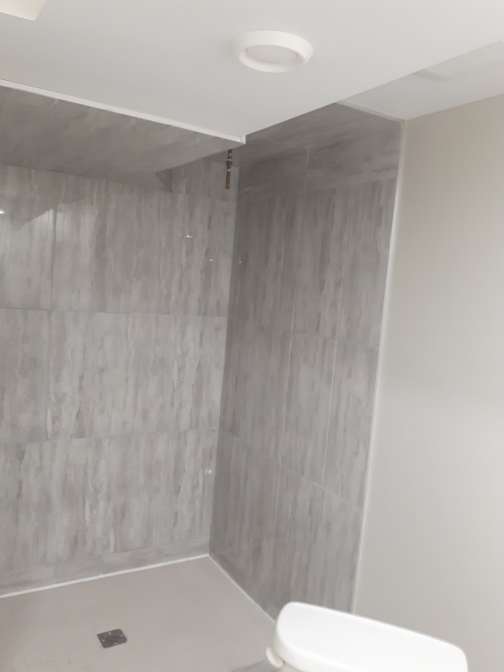 Destar Construction and Cleaning services | 2 Royalwood Ct #2, Stoney Creek, ON L8E 4Y9, Canada | Phone: (289) 776-9745