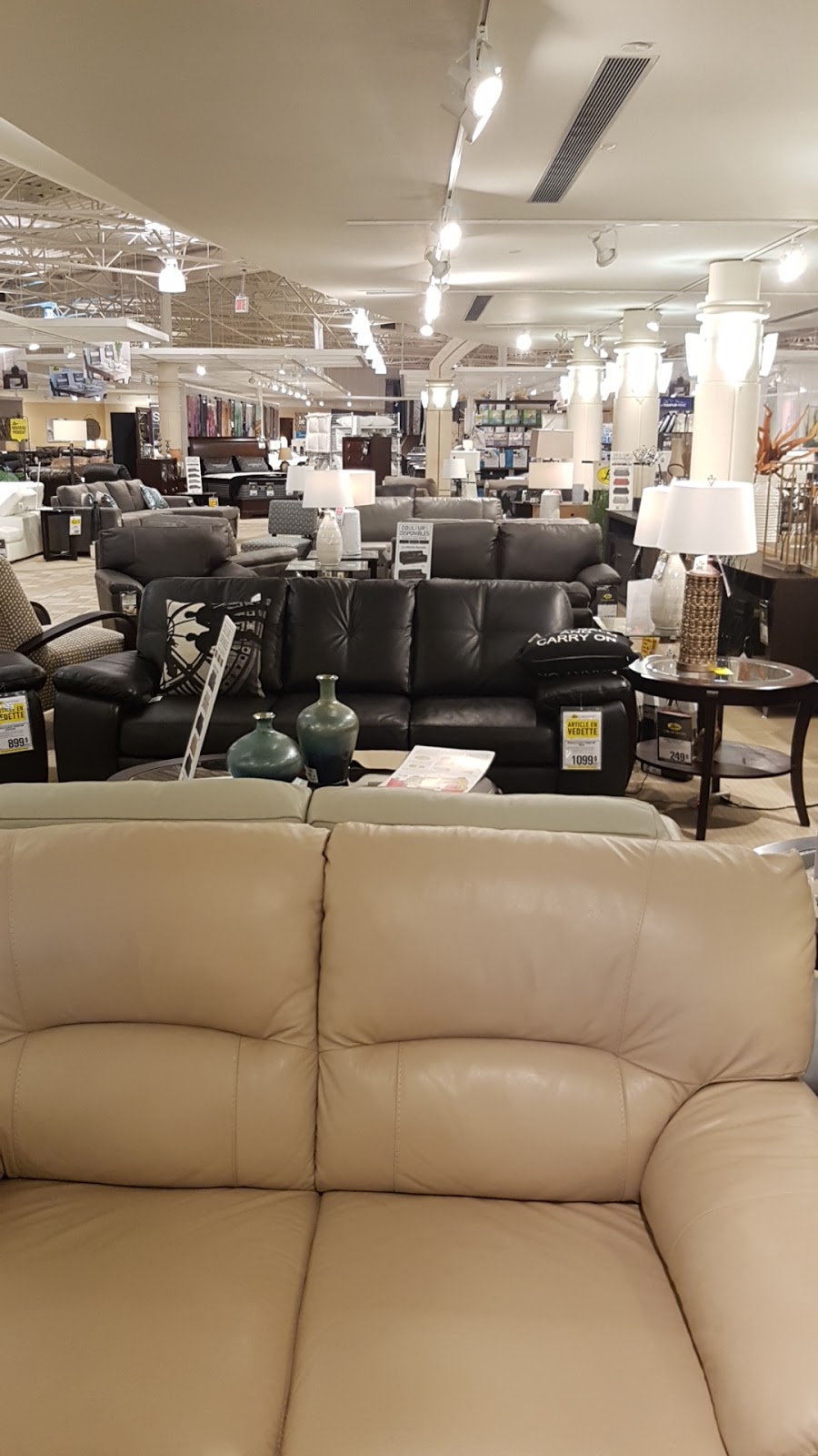 Leons Furniture | 11201 Rue Renaude-Lapointe, Anjou, QC H1J 2T4, Canada | Phone: (514) 353-7506