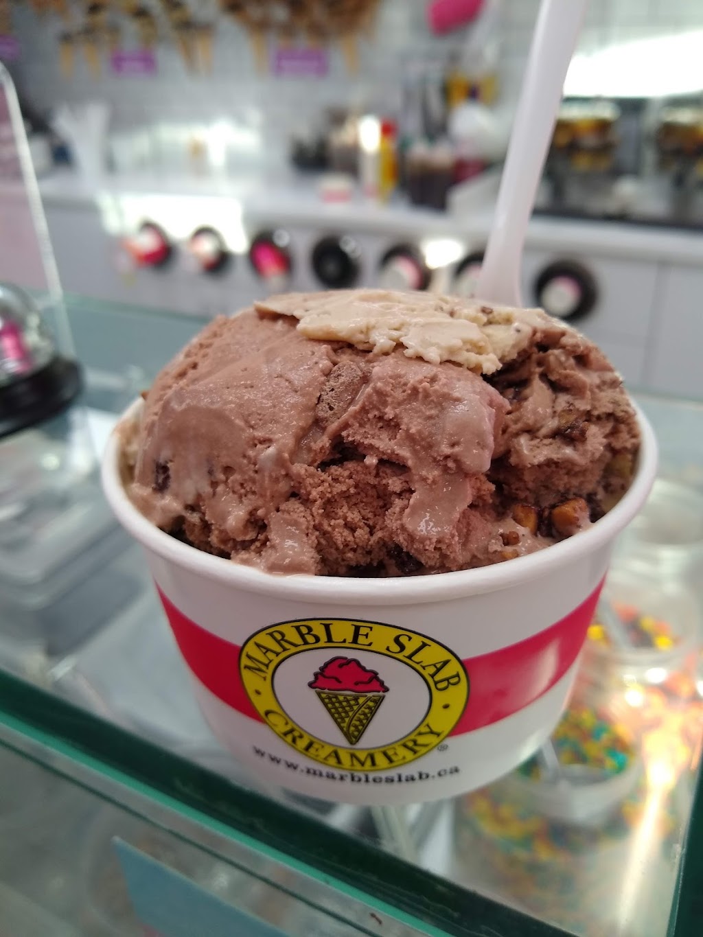 Marble Slab Creamery Whiterock | 14967 Marine Dr, White Rock, BC V4B 1C3, Canada | Phone: (604) 531-6491