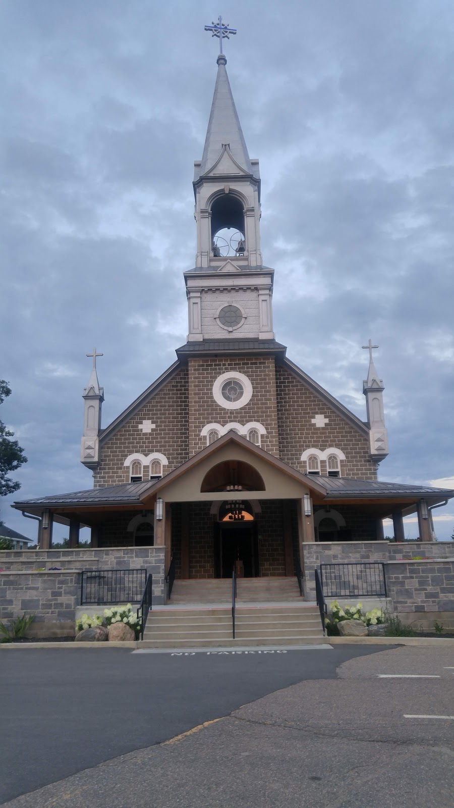 Our Lady Seat of Wisdom College | 18 Karol Woytyla Square, Barrys Bay, ON K0J 1B0, Canada | Phone: (613) 756-3082