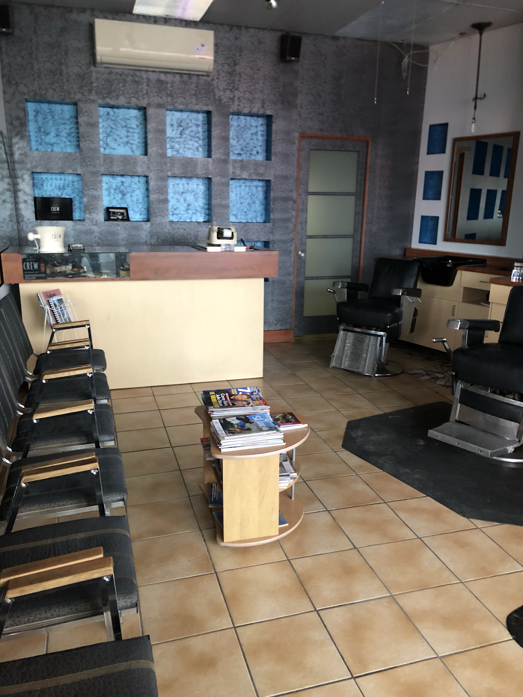 Chanjoe BarberShop Enr | 5166 Boulevard Cousineau, Saint-Hubert, QC J3Y 7G5, Canada | Phone: (450) 676-4108