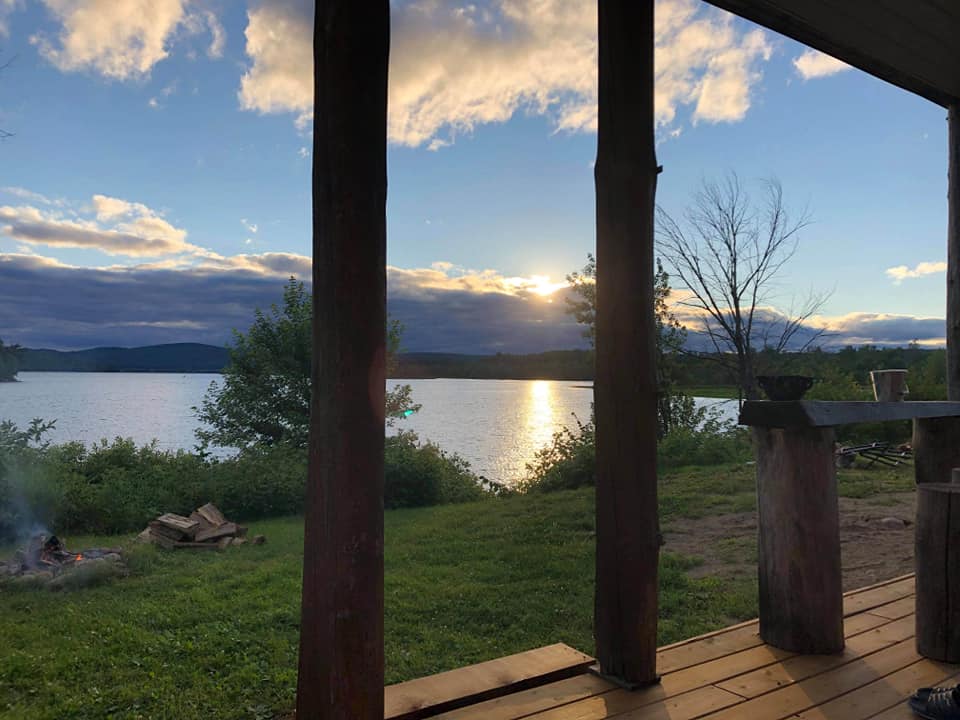 Camping & Pourvoirie Constantineau | 282 Chem. du Tour du Lac, Sainte-Anne-du-Lac, QC J0W 1V0, Canada | Phone: (819) 586-2690