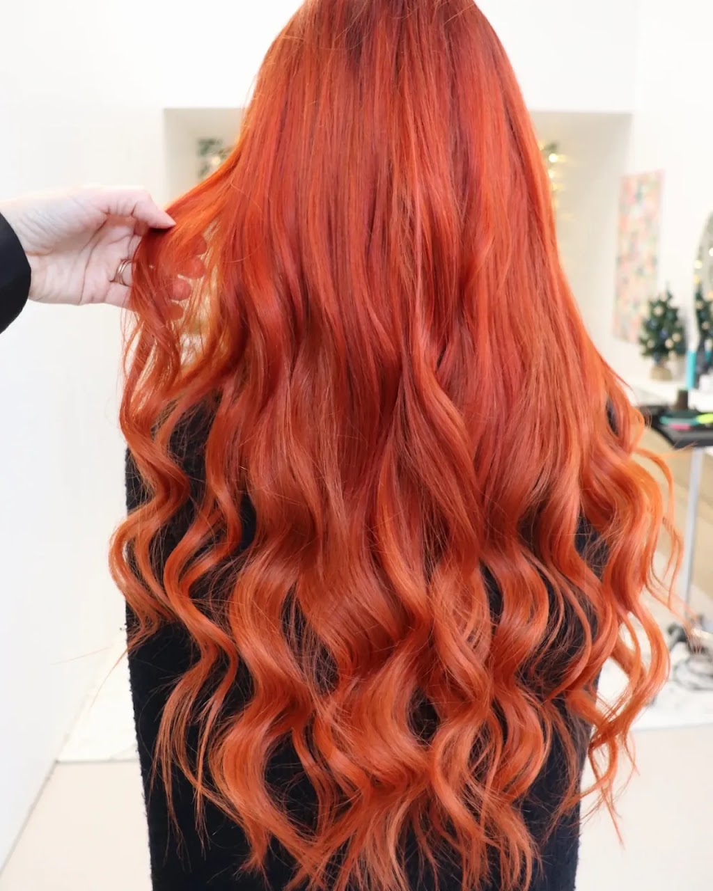 Ève Extensions | #270, Saint-Lin - Laurentides, QC J5M 2H9, Canada | Phone: (514) 677-3217