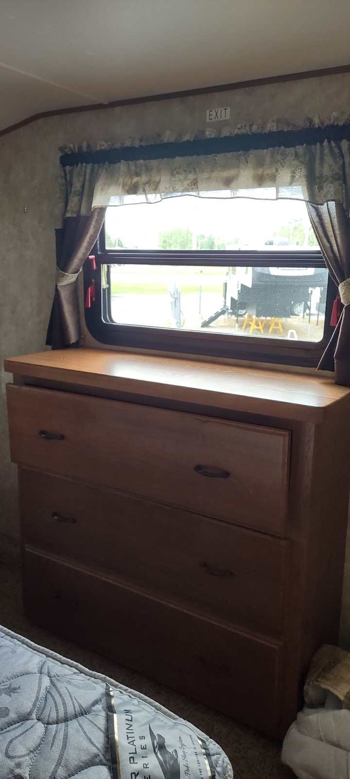 Jean Dumas Camping Plein-air ( Deluxe Auto Caravane) | 3105 Av. du Pont S, Alma, QC G8B 5V2, Canada | Phone: (418) 668-8345