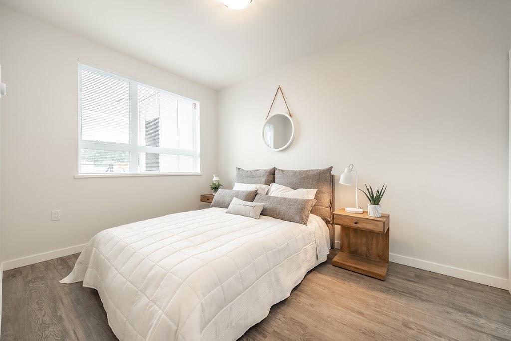 Hatley Apartments | 284 Belmont Rd, Victoria, BC V9C 1B1, Canada | Phone: (250) 893-9634