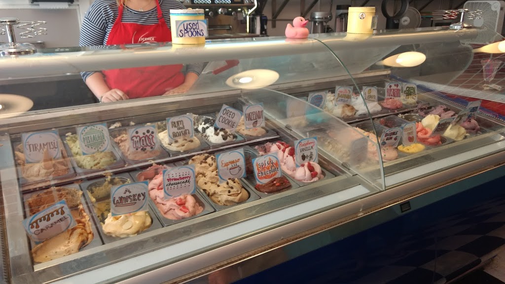2 Chill Gelato | 38086 Cleveland Ave, Squamish, BC V8B 0A1, Canada | Phone: (604) 567-2665