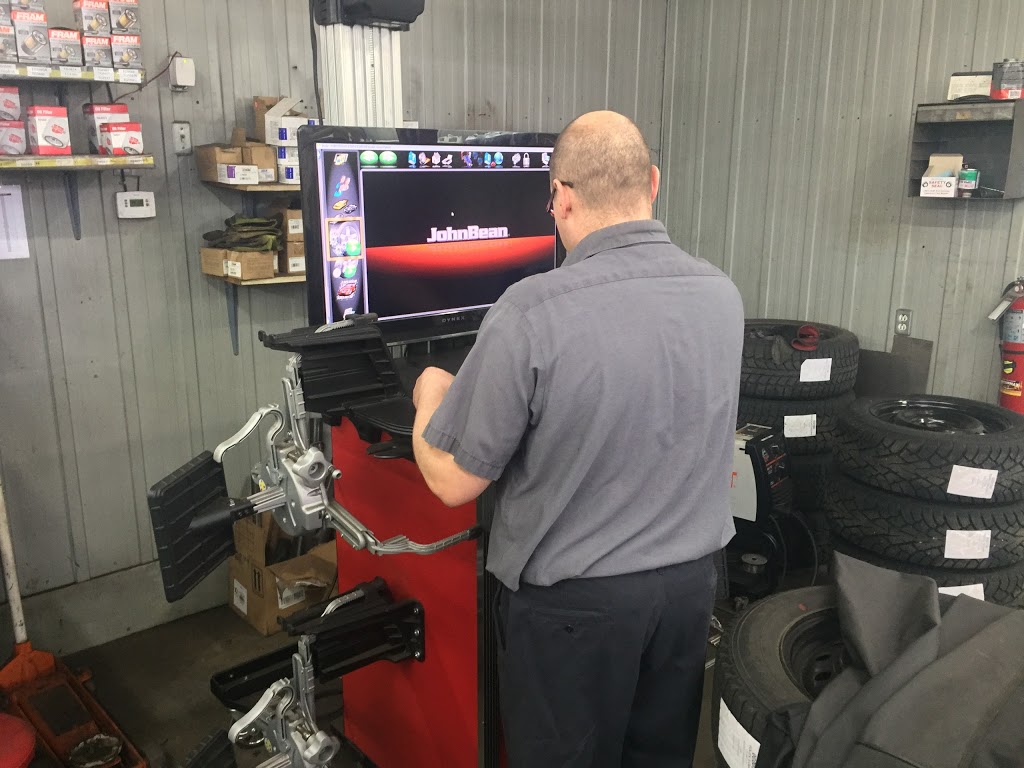 Garage Poirier et Fils Inc | 100 Rue Fusey, Trois-Rivières, QC G8T 9R2, Canada | Phone: (819) 375-3289