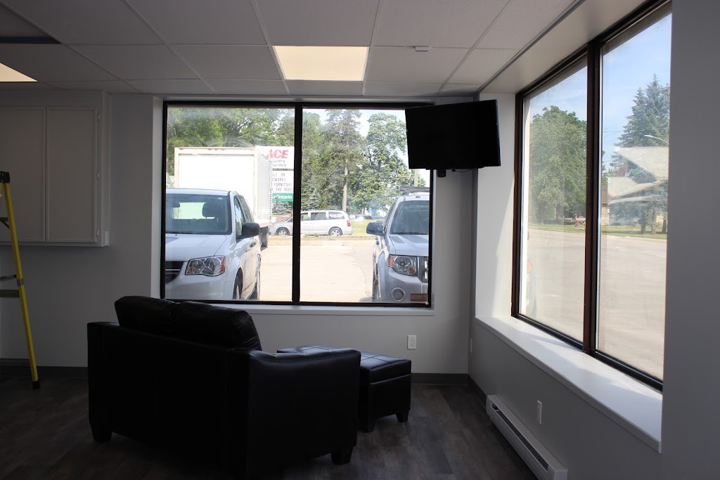 Quadro Communications Co-operative Inc. - Mitchell | 82 Huron Rd #8, Mitchell, ON N0K 1N0, Canada | Phone: (519) 229-8933