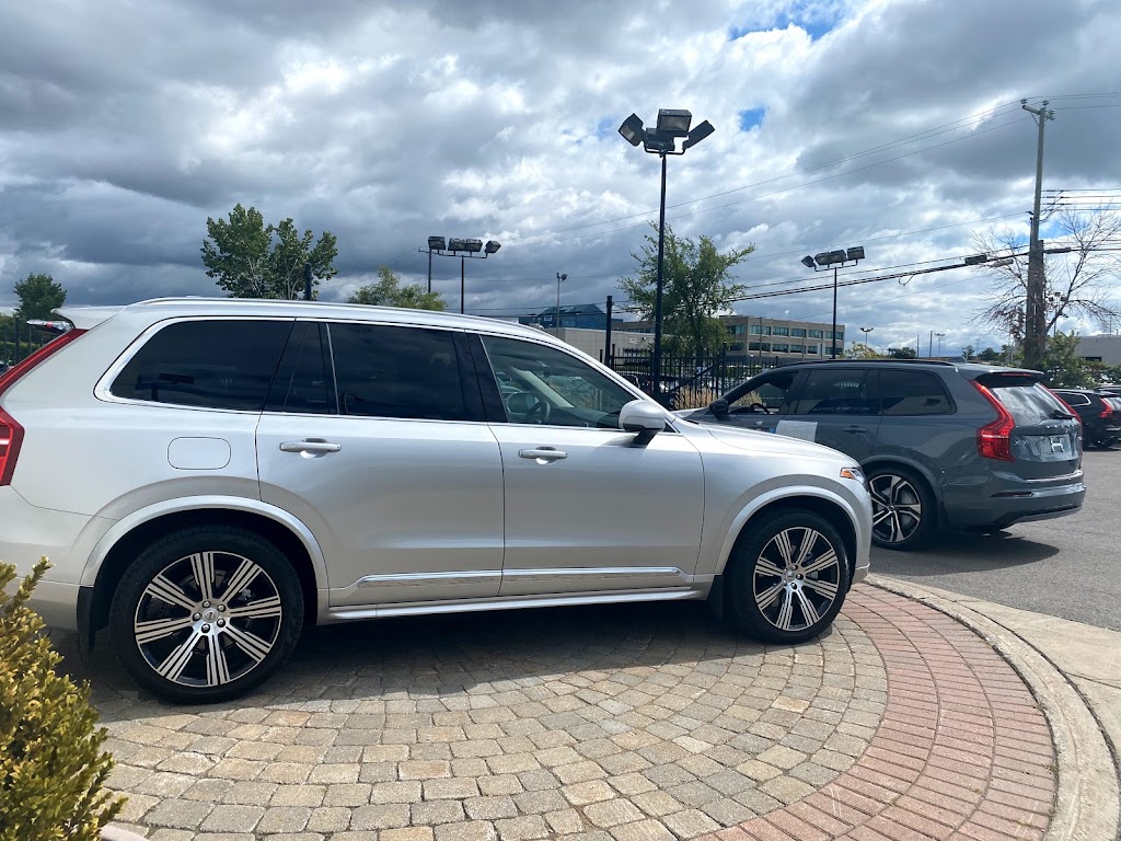 Volvo Cars West Island | 15 Av. Auto Plaza, Pointe-Claire, QC H9R 5Z7, Canada | Phone: (514) 630-3666